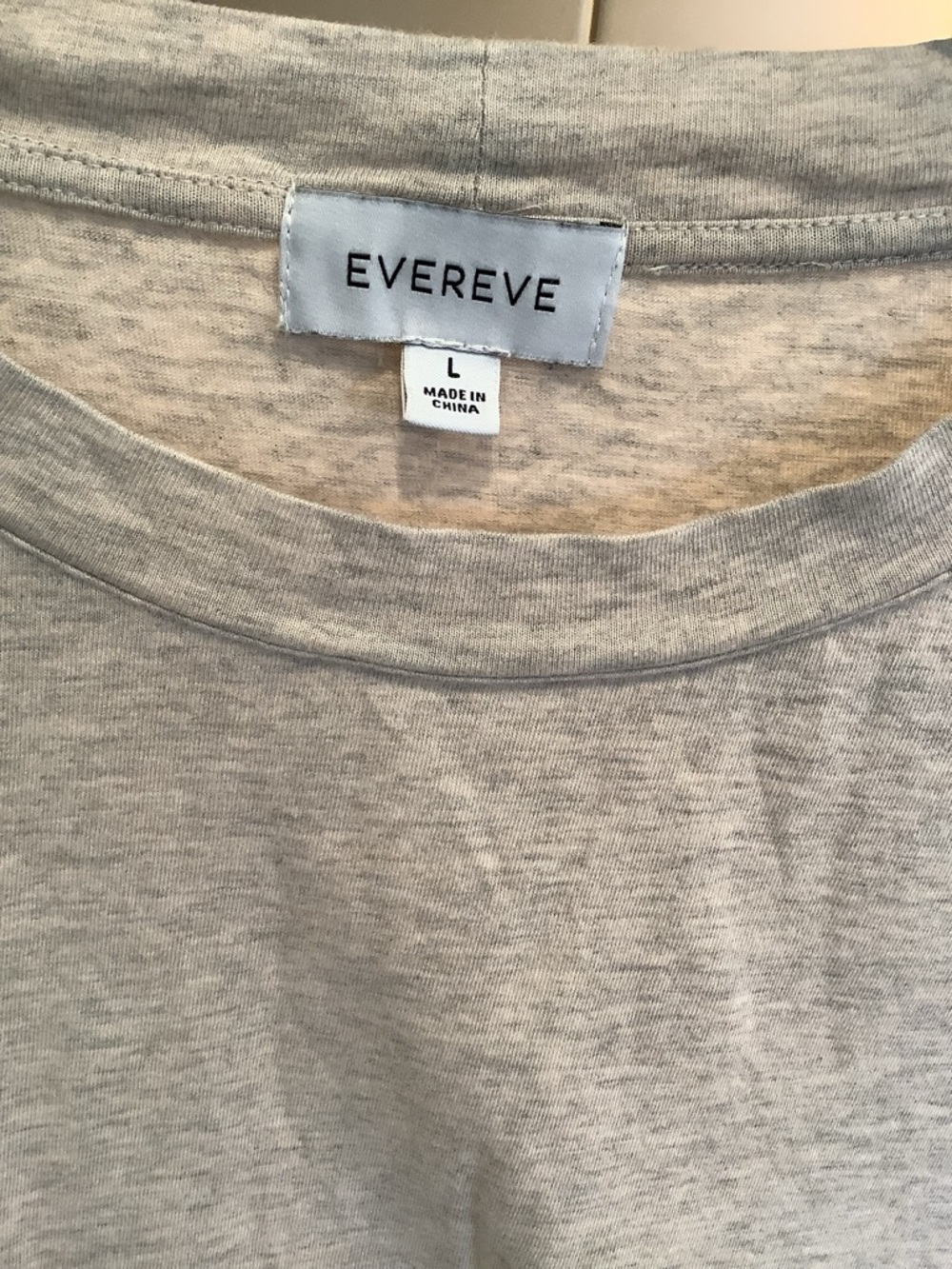 Evereve Heather Gray Crewneck Long Sleeve Top Size Large Knot Front - Picture 2 of 6